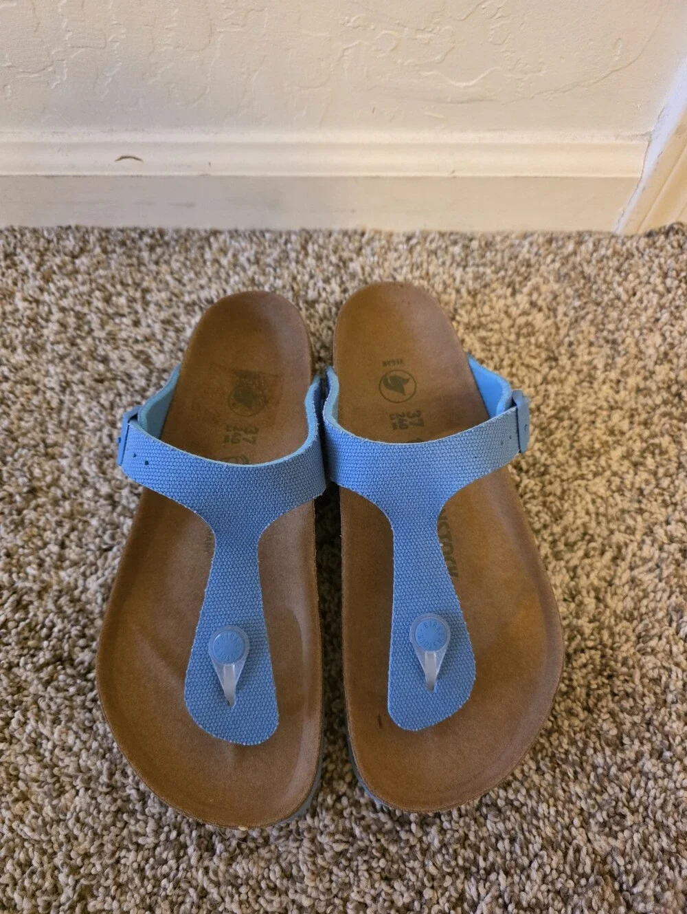 NWOT Birkenstock Gizeh Thong Blue Sandals Size 37 EU - Picture 1 of 4